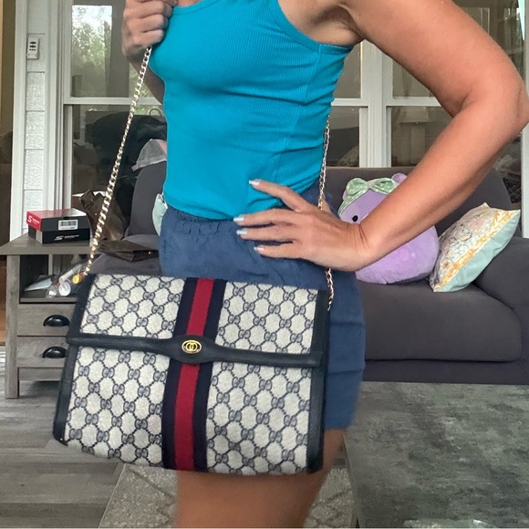 AUTHENTIC GUCCI Crossbody bag purse navy vintage tote clutch gg  navy blue - Picture 1 of 13